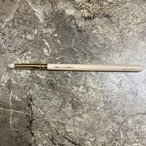 ZOEVA‎ 230 Luxe Pencil Screen Queen Makeup Brush